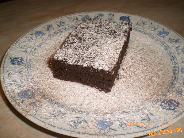 Jednoduchý a rýchly čokoládový koláč