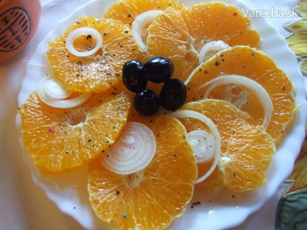 Pomarančovo-cibuľový šalát recept
