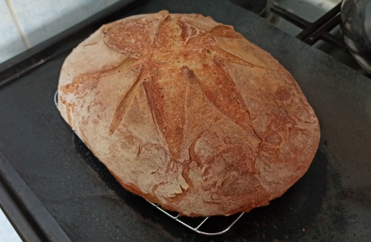 Výborný domáci pšeničný kváskový chlebík (videorecept) recept ...