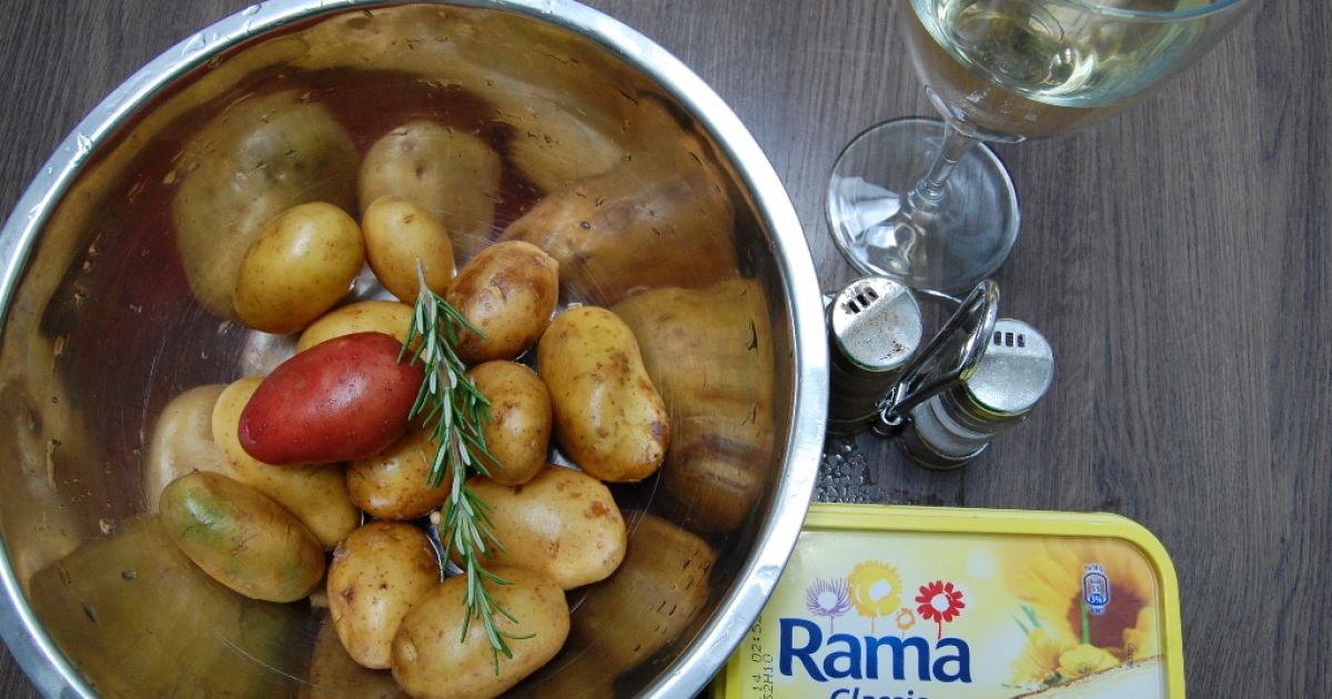 Grilované zemiaky na víne s vôňou timiánu, fotogaléria 2 ...