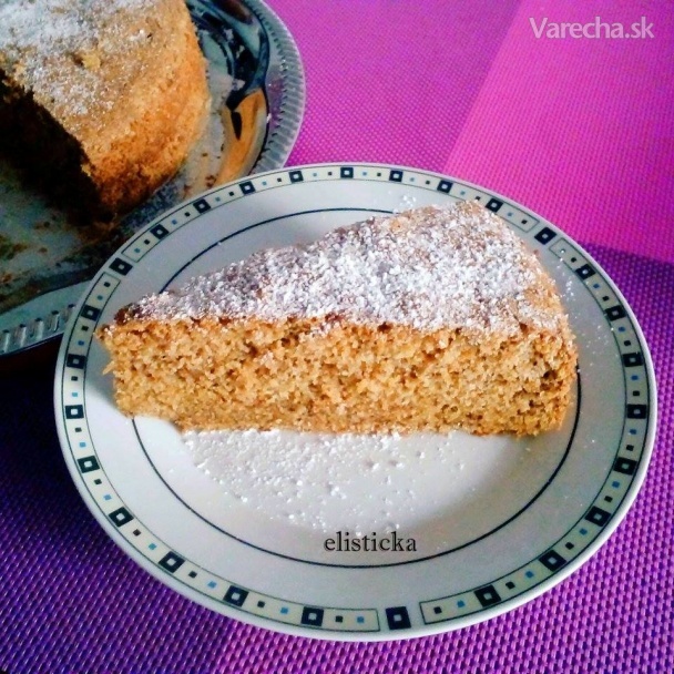 Mrkvovo-orechový koláčik bezlepkový recept
