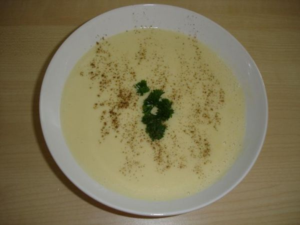 Krémová zemiakovo pórová polievka