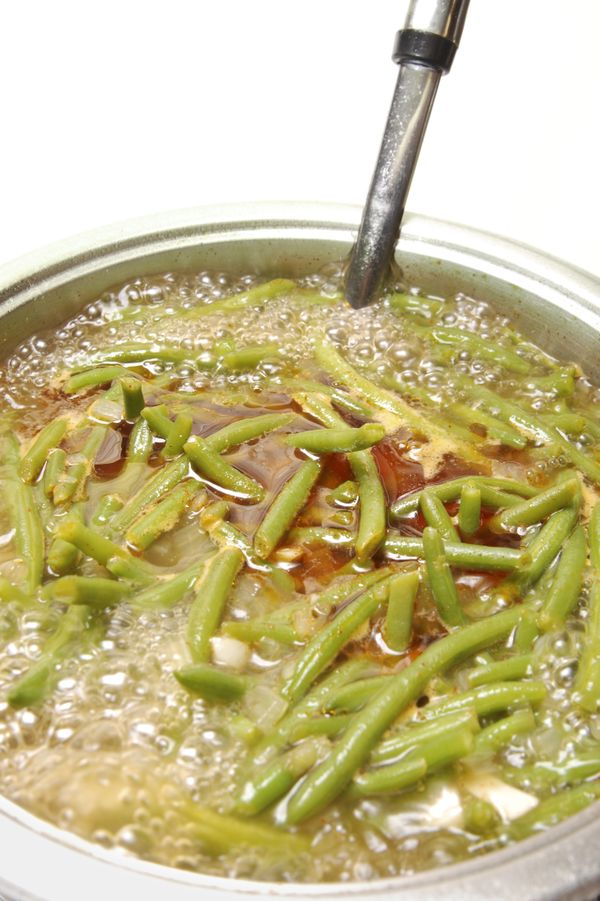Kyslá polievka zo zelenej fazule