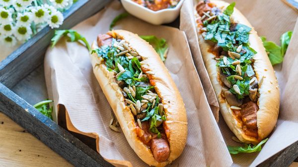 Vegánsky hotdog po taliansky