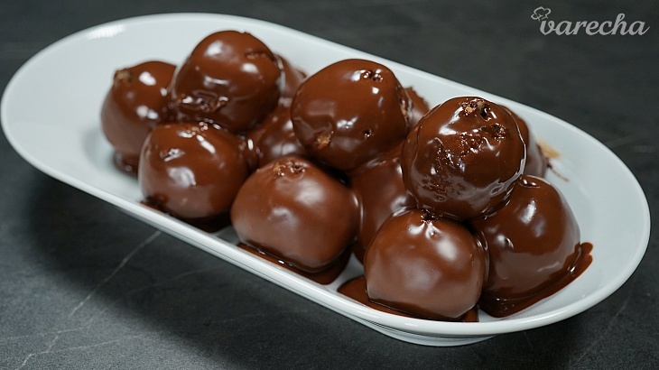 Gaštanové guľky v čokoláde (videorecept) recept