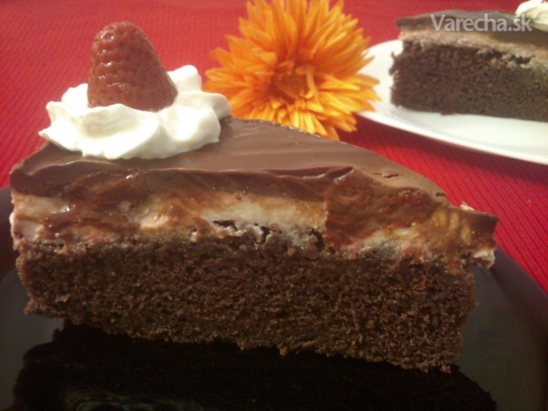 Tvarohovo-jahodová torta s čokoládovou smotanou (fotorecept ...