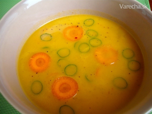 Mrkvová krémová polievka so zelenou paprikou (fotorecept) recept ...