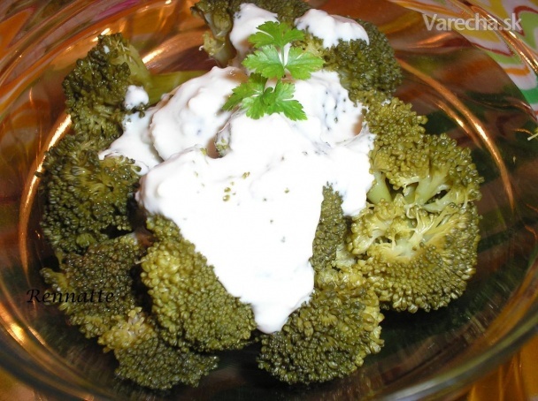 Parená brokolica s nivovou omáčkou (fotorecept) recept