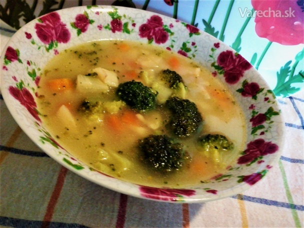 Brokolicová polievka s gorgonzolou recept