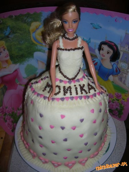 Moja prvá Barbie torta