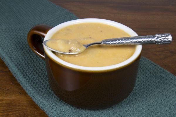 Krémová fazuľová polievka Potage creme soissonnais