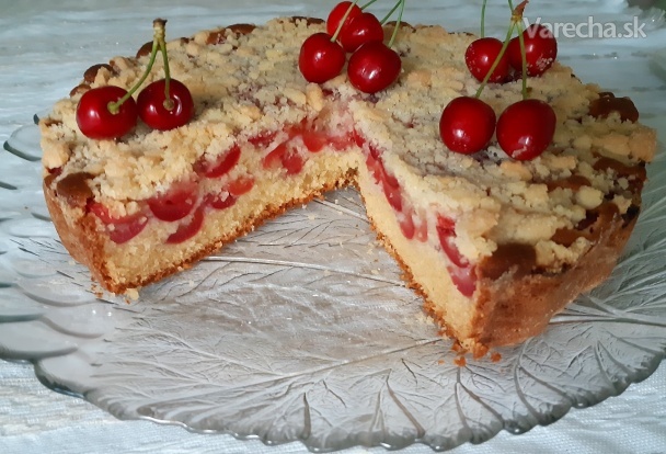 Výborný kefírový koláč s čerešňami a posýpkou (fotorecept) recept ...