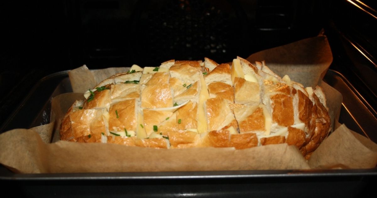 Syrovo-maslovo-pažítkový pečený chlebík, fotogaléria 7 ...