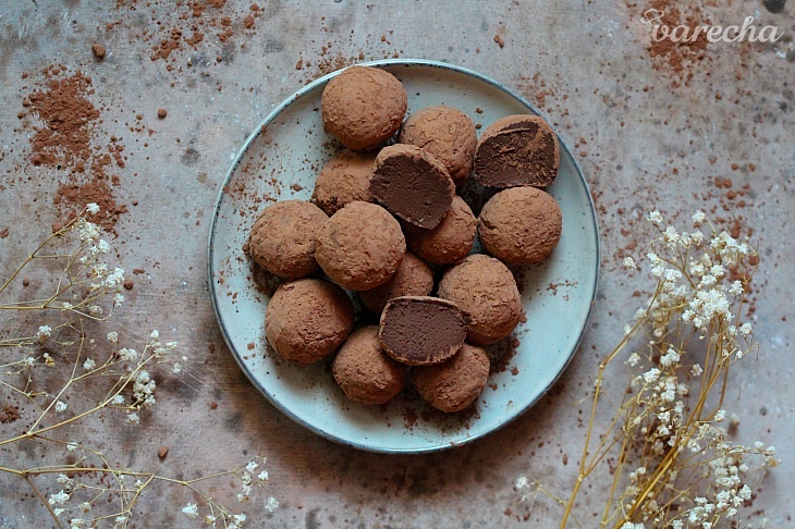 Čokoládovo-avokádové truffles recept