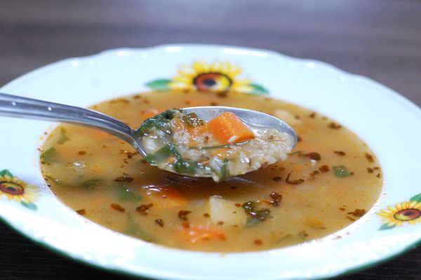 FOTORECEPT: Hustá krúpová zeleninová polievka