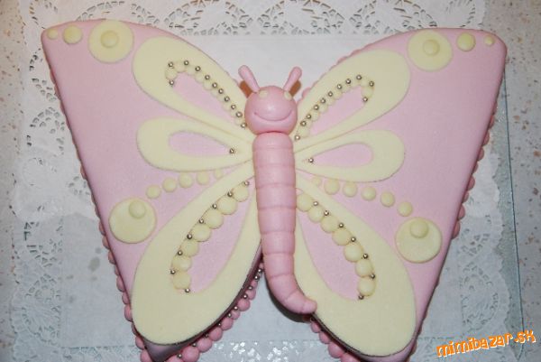 torta motýľ