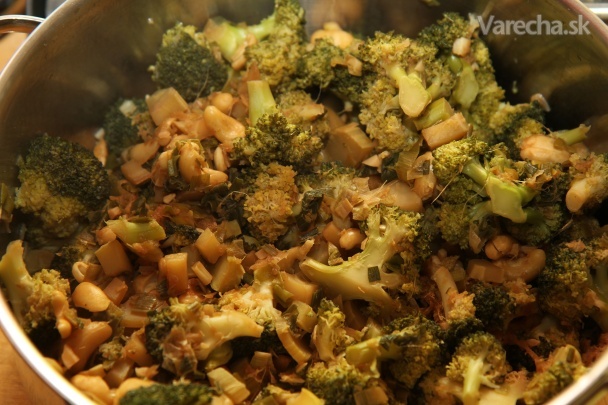 Brokolica s kešu (vegan) recept