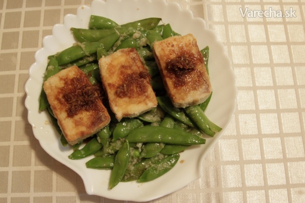 Chrumkavé tofu s ostrou sójovou omáčkou recept