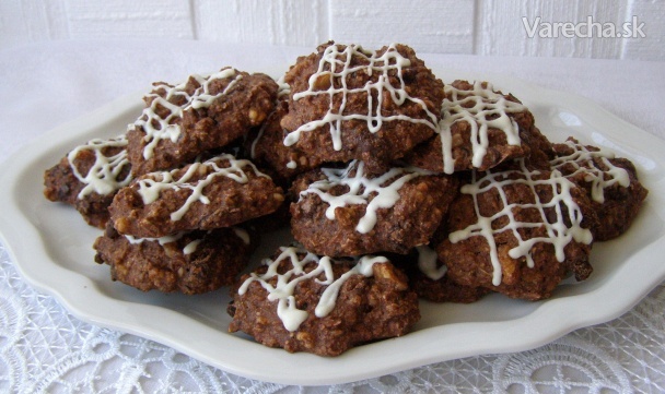 Ovesné sušenky s čokoládou a ořechy recept