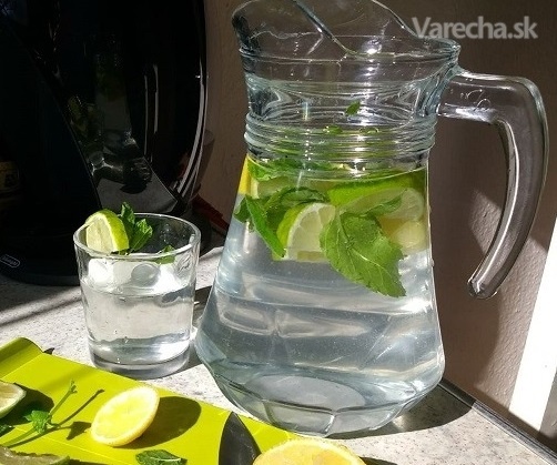 Mätová voda s citrónom a limetkou (videorecept) recept