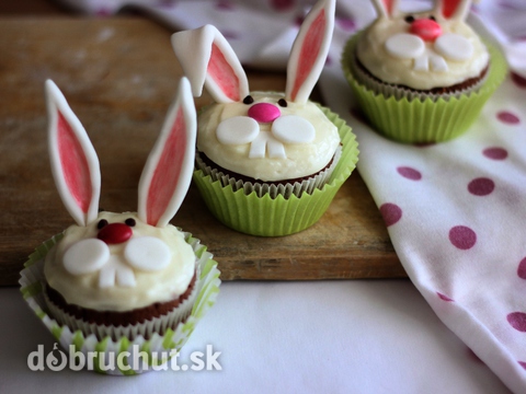 Čokoládovo-kokosové cupcakes zajace