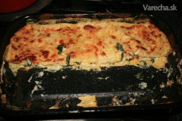 Špenátové lasagne s mozzarellou recept