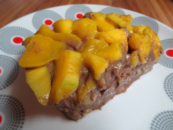 FOTORECEPT: Kakaové tofu cestoviny s mangom