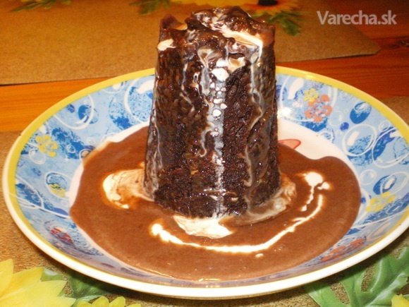 Hot chocolate cake ( z mikrovlnky za 3 minútky ) recept