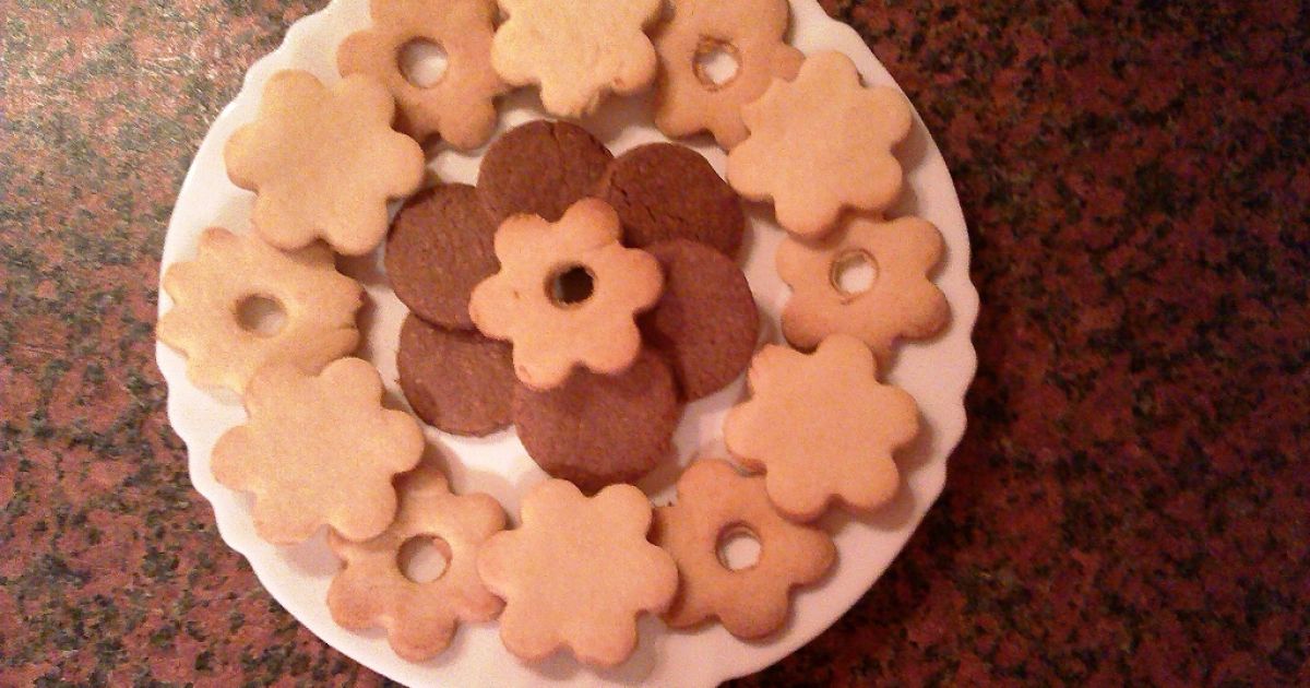 Vianočný recept od Starej mamy: Linecké sušienky s džemom ...