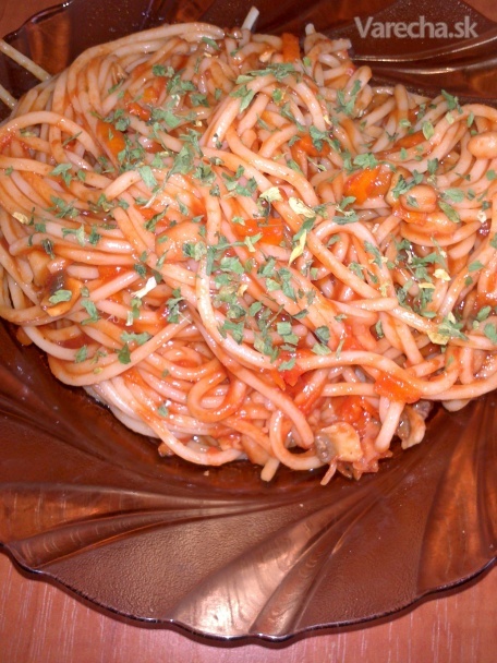 Špagety s mrkvou, fazuľou a šampiňónmi recept