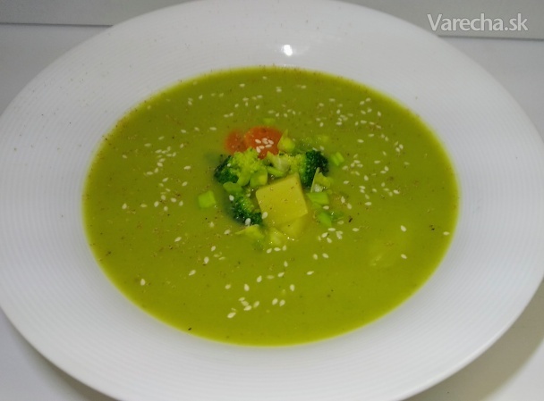 Zdravá brokolicová polievka bez smotany (fotorecept) recept ...