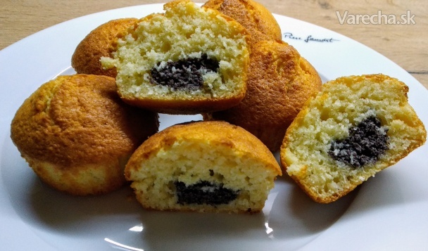 Muffinky plnené makovou plnkou recept