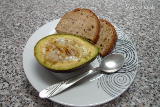 Vajíčko zapečené v avokáde (fotorecept) recept