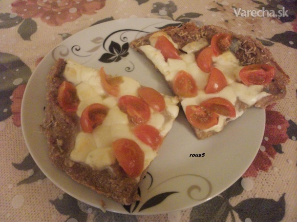 Fitness pizza alias zdravá placka snack (fotorecept) recept ...