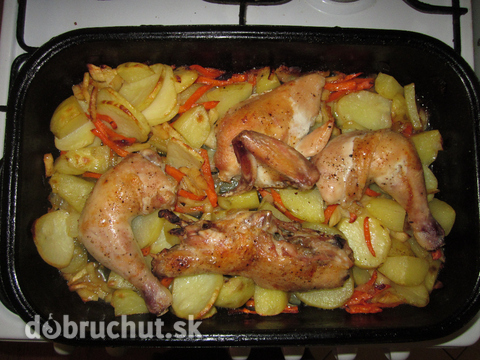 Pečené kura na zemiakoch