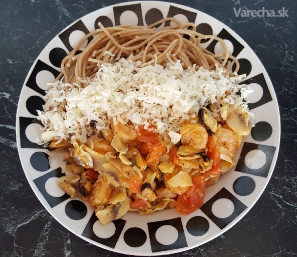 Špagety s morskými potvorkami a parmezánom (fotorecept) recept ...