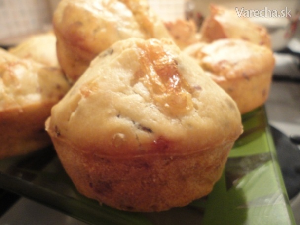 Bazalkové muffiny s kozím camembertom (fotorecept) recept ...