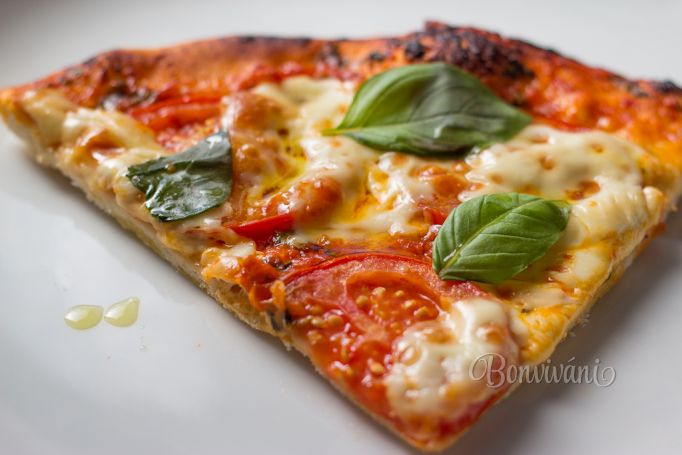 Pizza Margherita • recept • bonvivani.sk