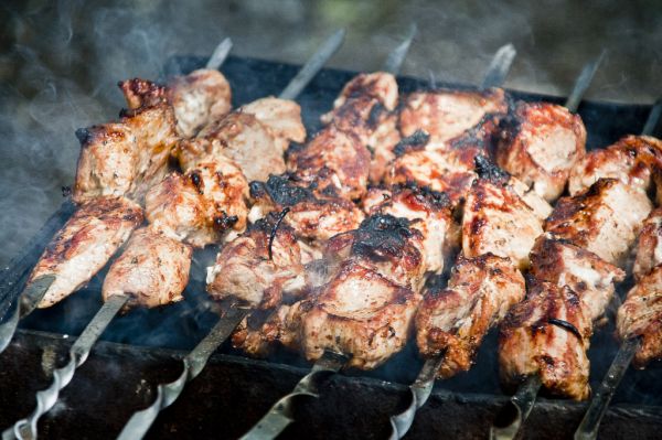 Kurací kebab na grile