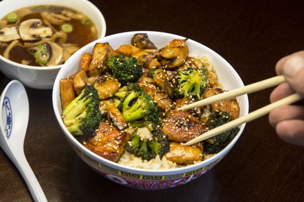 Brokolicový šalát s tofu