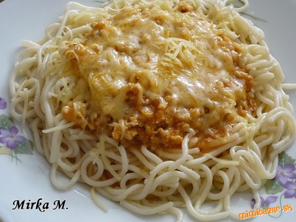 Špagety s mäsovou omáčkou