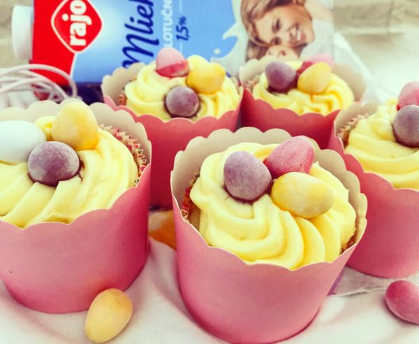 Veľkonočné banánové cupcakes s vanilkovým krémom