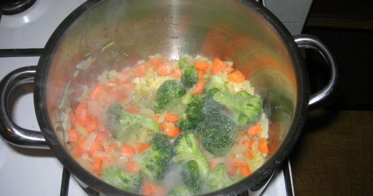 Rýchla brokolicová polievka, fotogaléria 4 / 6.