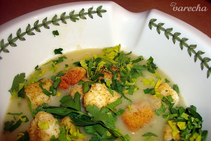 Jednoduchá krémová polievka s pórom a so zemiakmi (fotorecept ...
