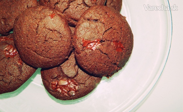 Chrumkavé čokoládové sušienky (fotorecept) recept
