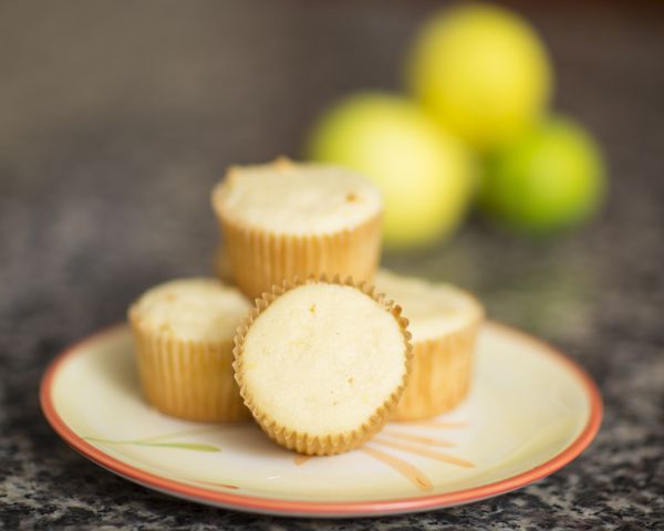 Citrónové muffiny s citrónovou polevou