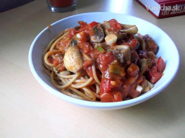 Celozrnné špagety s paradajkovou omáčkou s hubami recept ...
