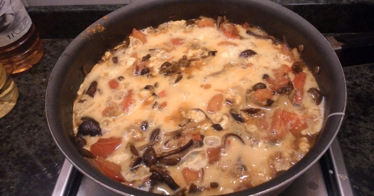 Hubovo-cibuľová omeleta s paradajkami, fotogaléria 5 / 5.
