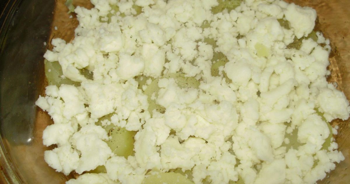 FOTORECEPT: Zapekané zemiaky s bryndzou, fotogaléria 4 / 6.