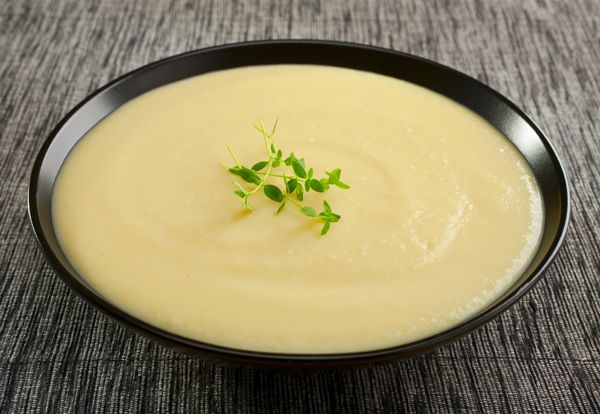 Krémová polievka zo zemiakov
